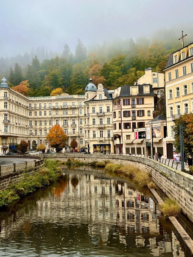 Hotel Zlaty Sloup à Karlovy Vary Extérieur photo