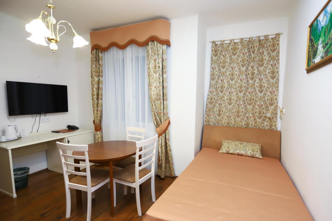 Hotel Zlaty Sloup à Karlovy Vary Extérieur photo