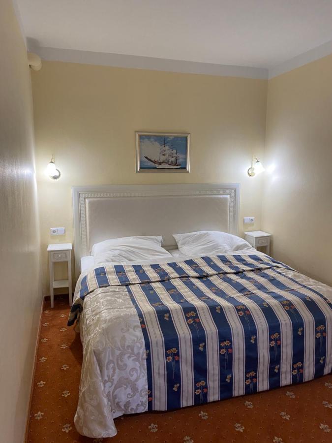 Hotel Zlaty Sloup à Karlovy Vary Extérieur photo